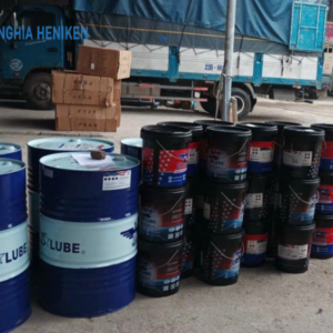 Dầu máy nén khí Us Lube được đóng theo nhiều quy cách nhưng chủ yếu được đóng theo can nhựa 18L